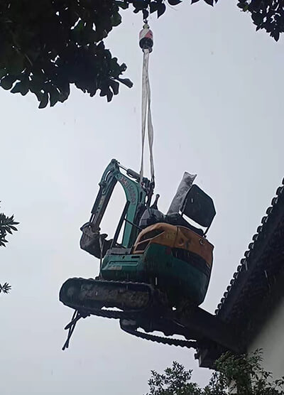 小挖機吊裝(圖1)